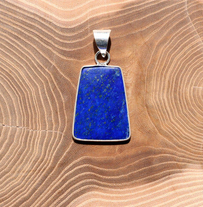 Lapis lazuli pendant