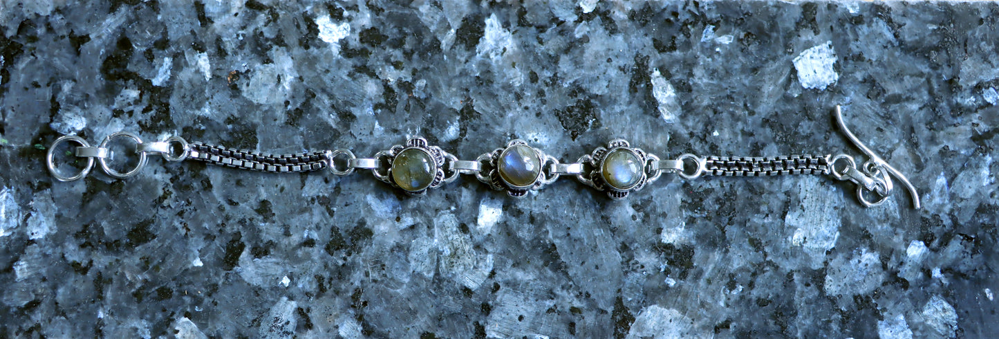 Labradorite bracelet