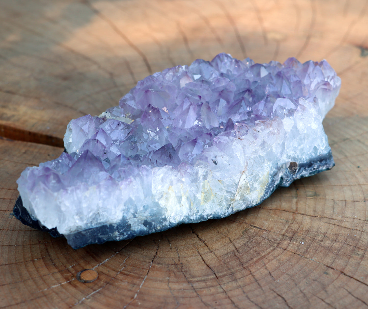 Amethyst drusen