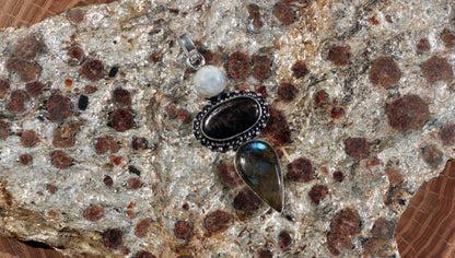 Labradorite hypersthene moonstone pendant