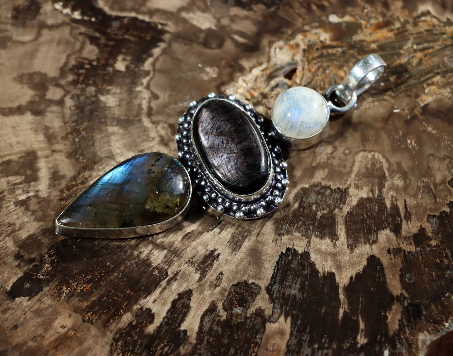 Labradorite hypersthene moonstone pendant