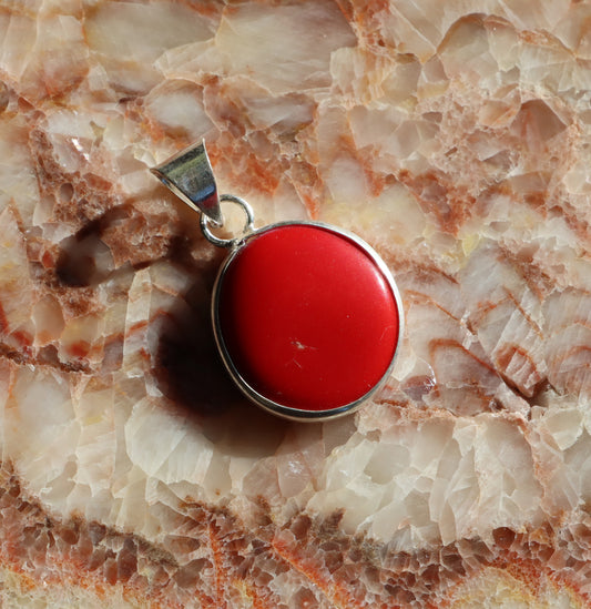 Red coral pendant