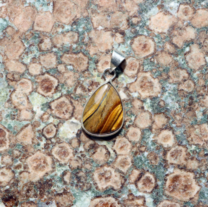 Tiger eye pendant