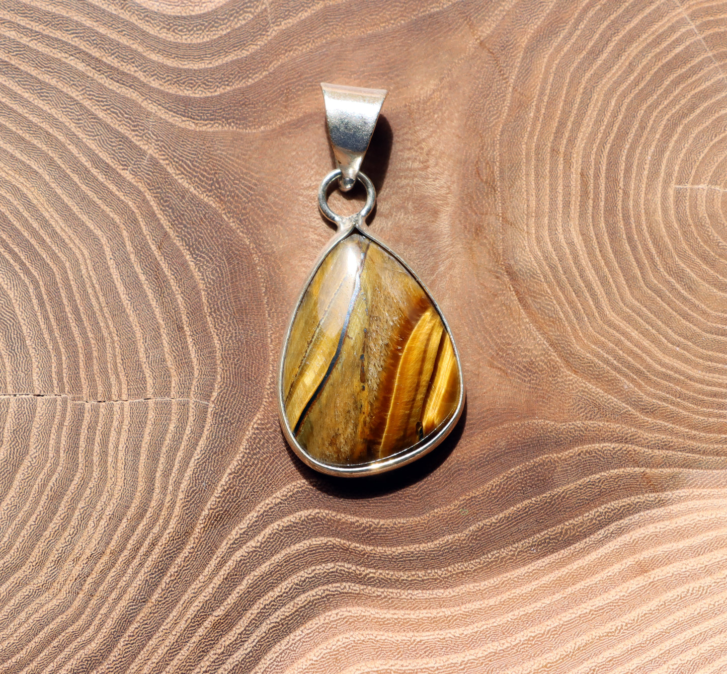 Tiger eye pendant