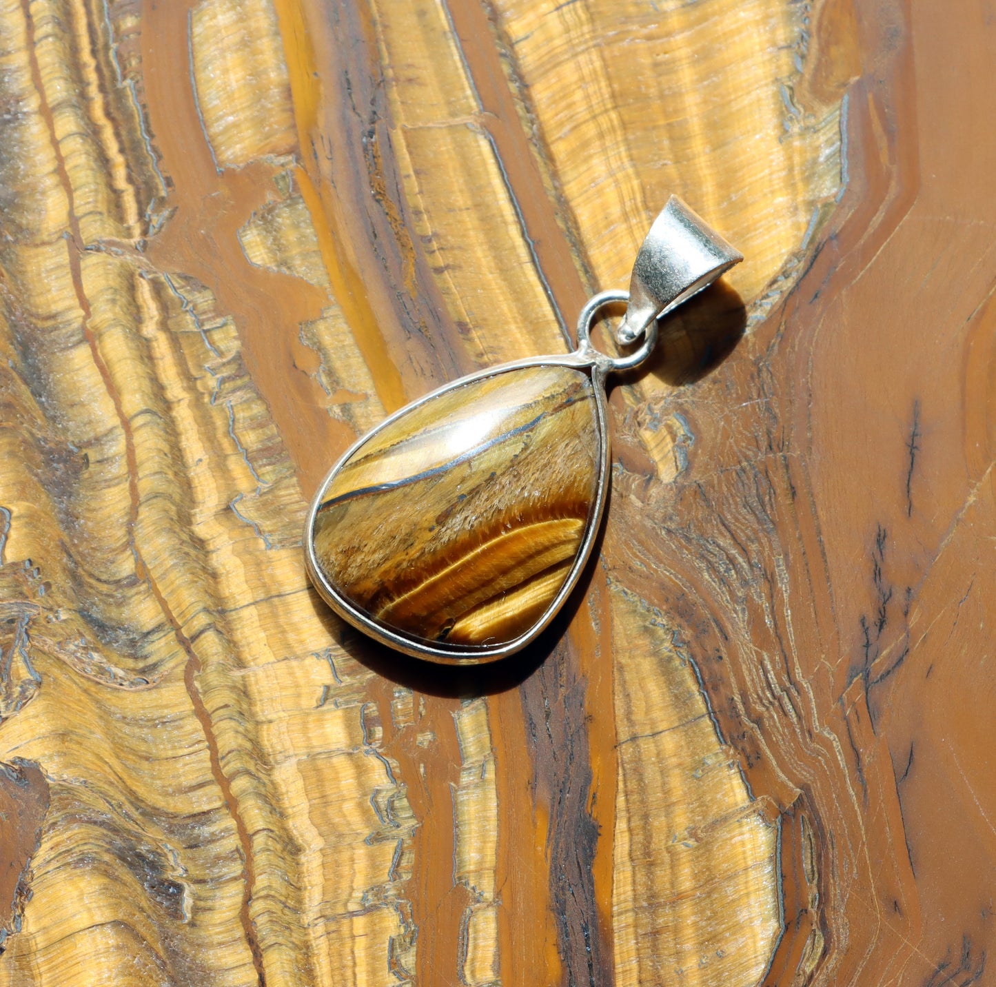 Tiger eye pendant