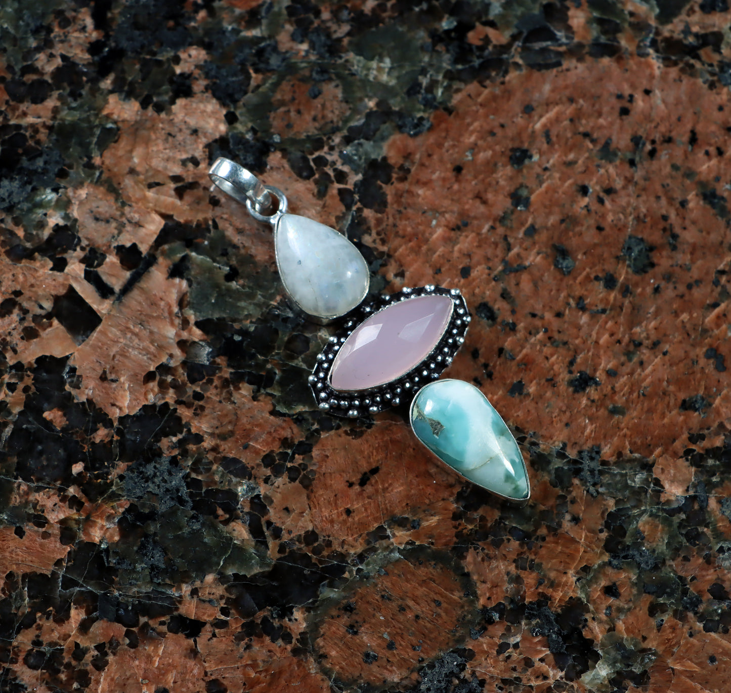 Pendant larimar rose gold moonstone