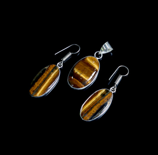 Set of tiger eye earring pendants