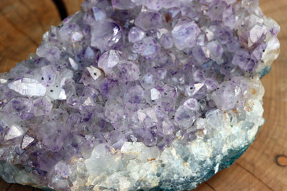 Amethyst drusen