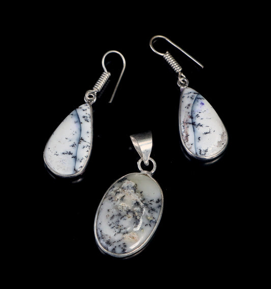 Set of earring pendants dendritic opal