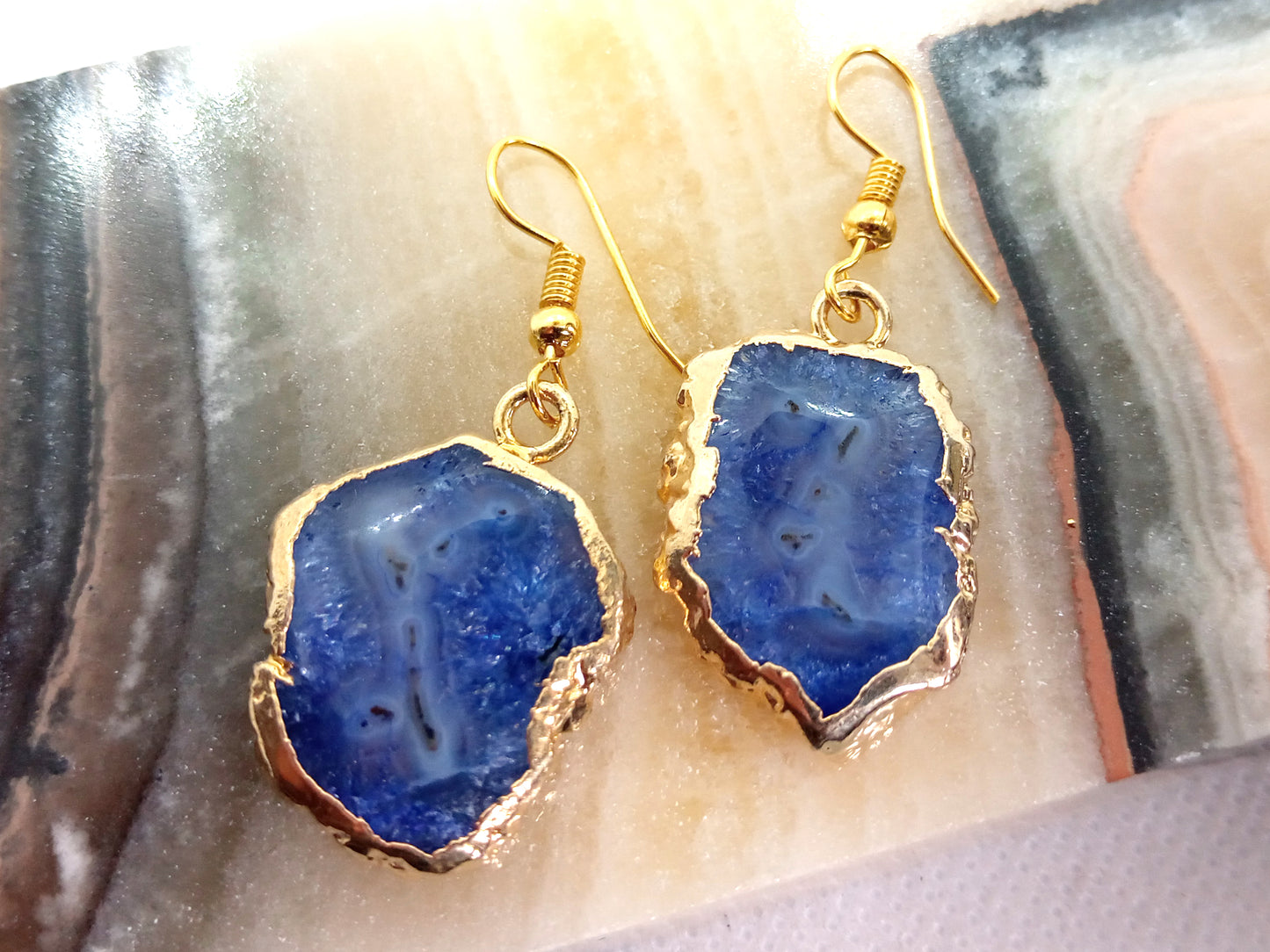 Gold-plated earrings with blue agate