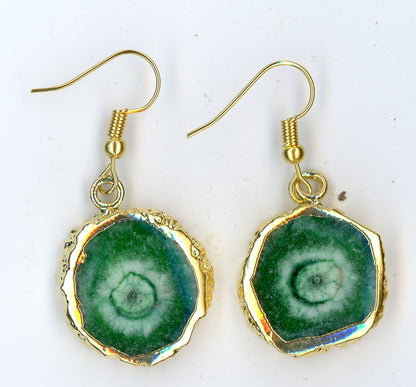 Gold-plated earrings with green agate