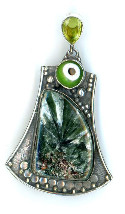 Seraphinite pendant with olivine