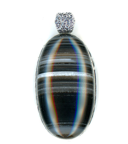 Onyx and kasholong pendant