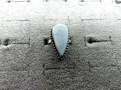 Ring blue Owyhee opal