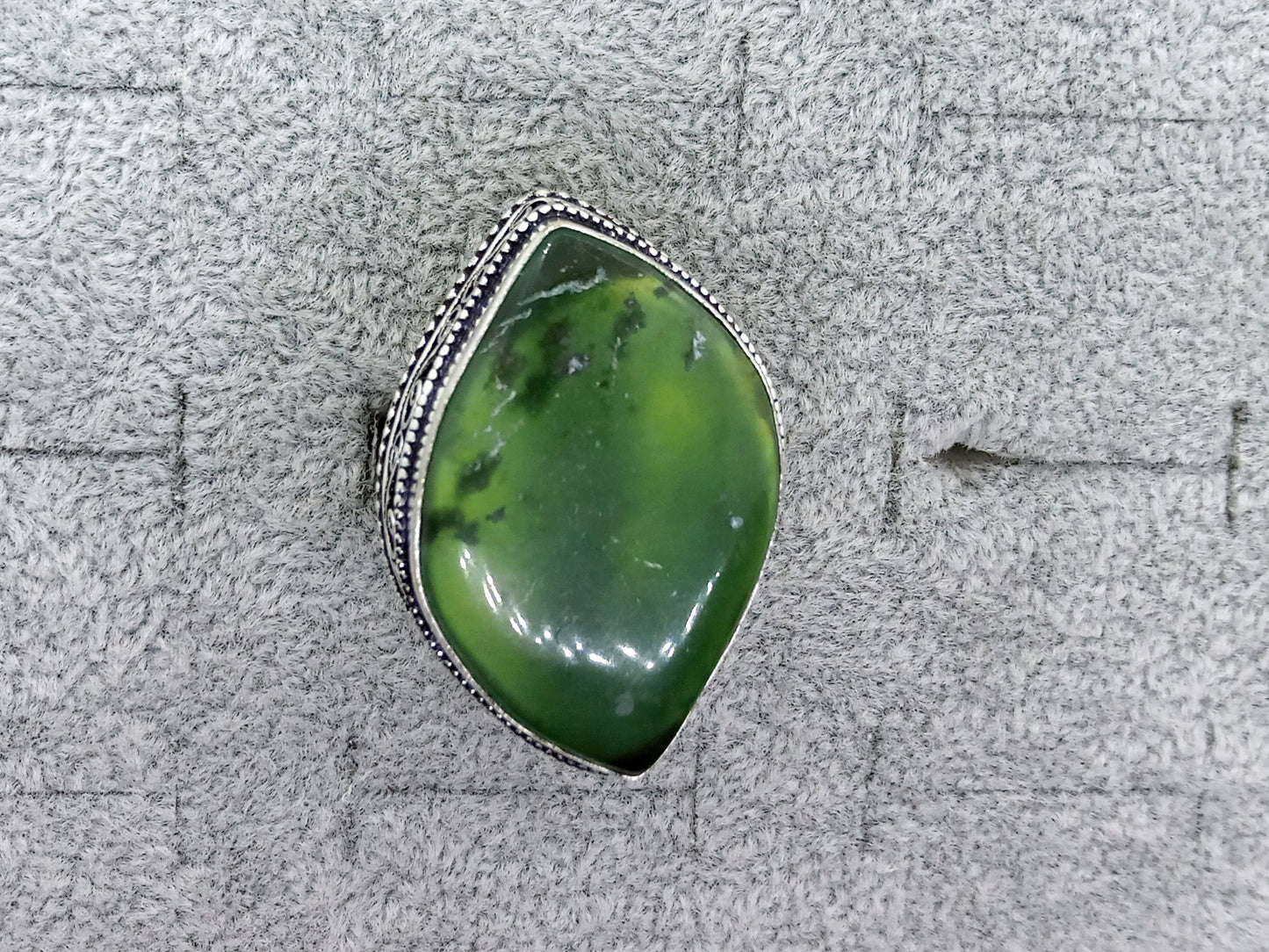 Jade ring