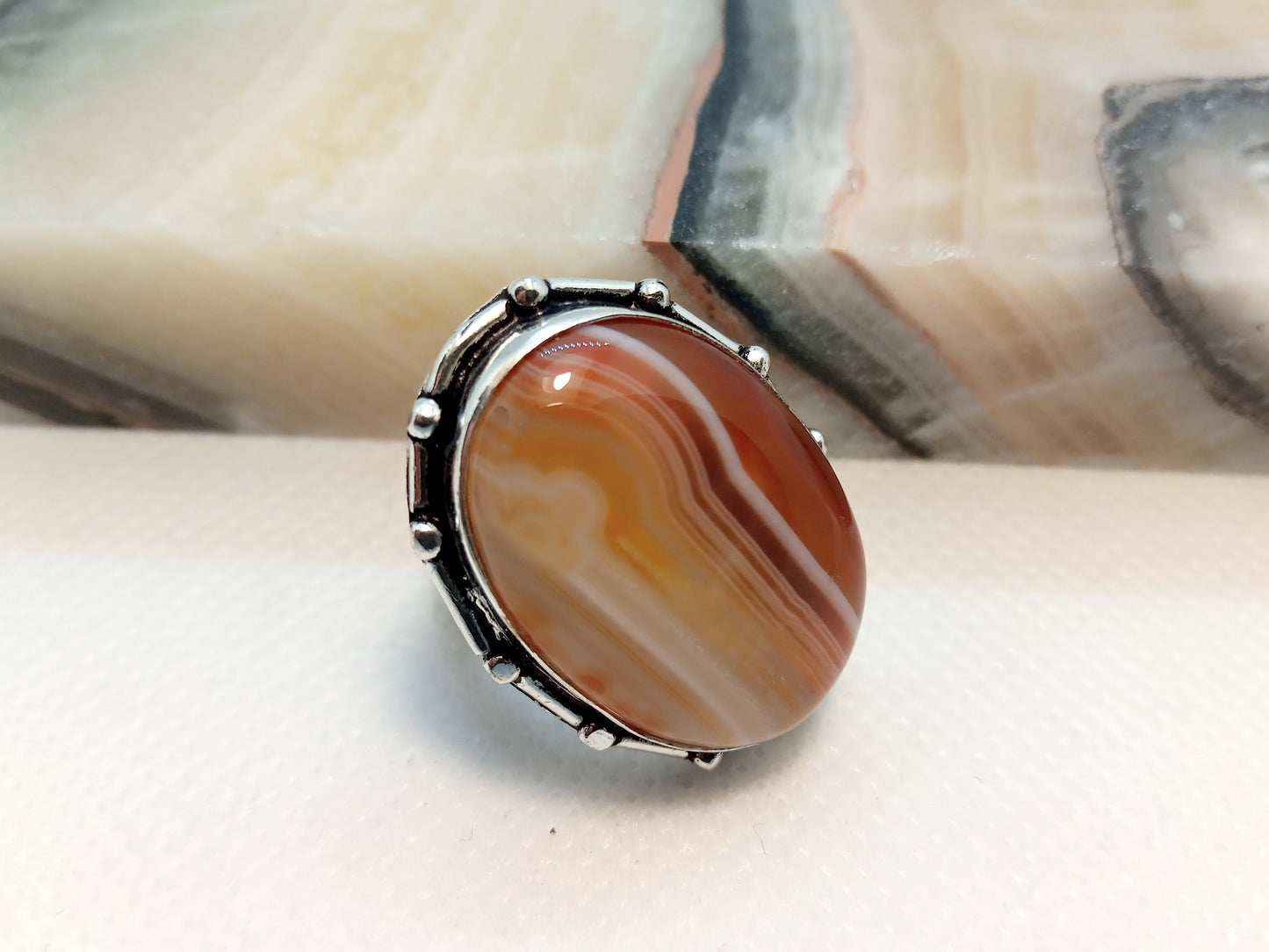 Red agate ring