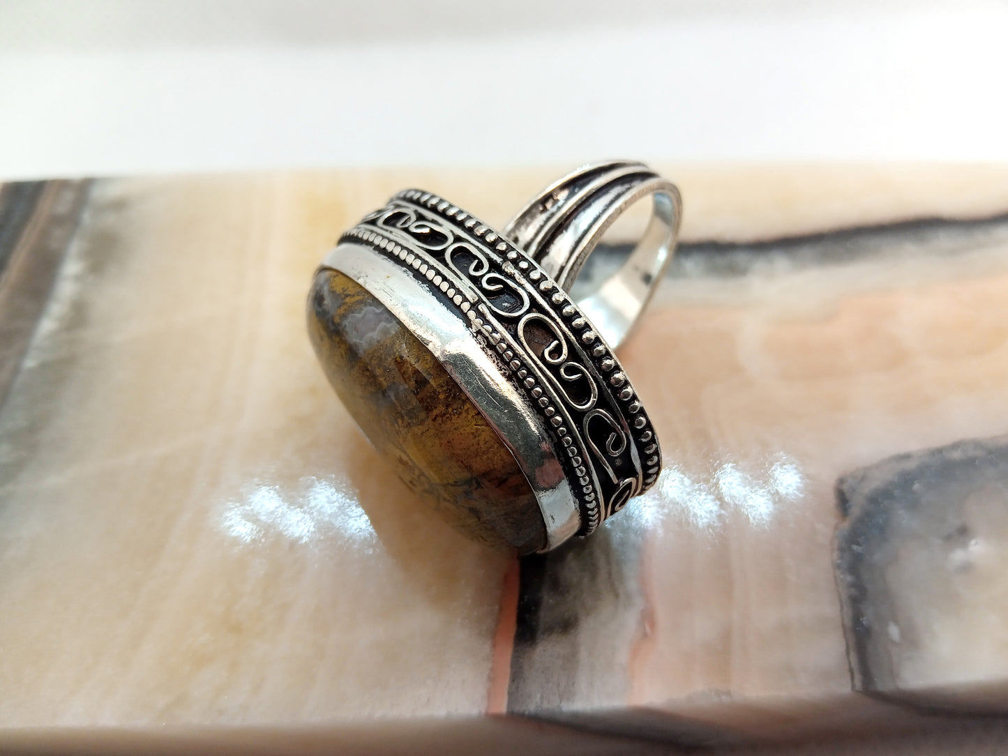 Cork jasper ring